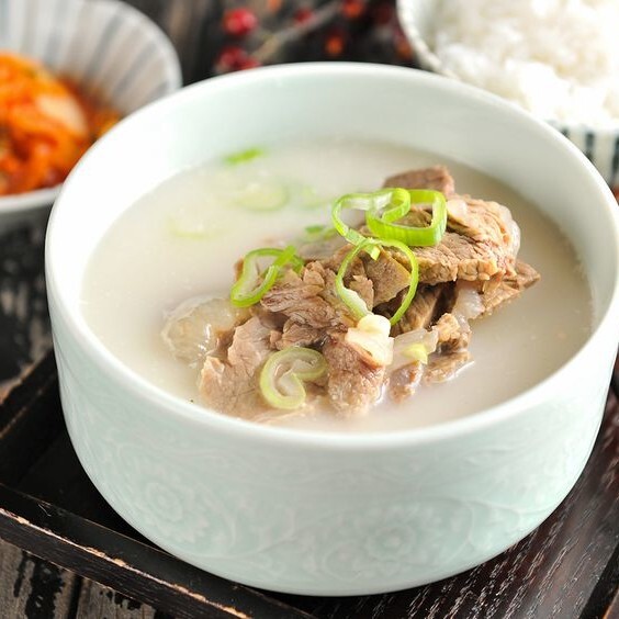 농사펀드, 혼자 사는 노인들에게 유기농 한우 곰탕 기부